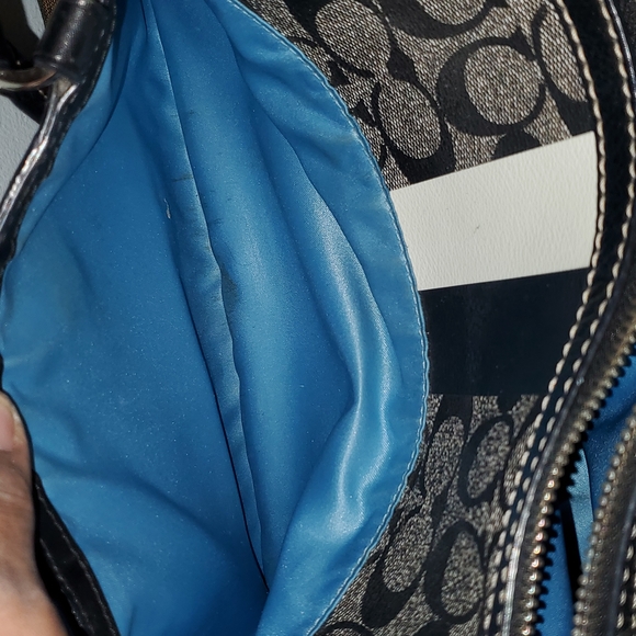 Coach Handbag - Picture 10 of 15